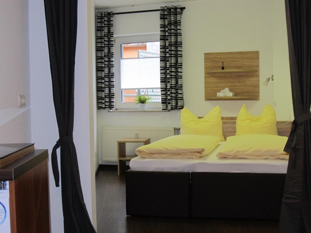 Zum Treppche Hotel Garni 글라덴바흐 객실 사진